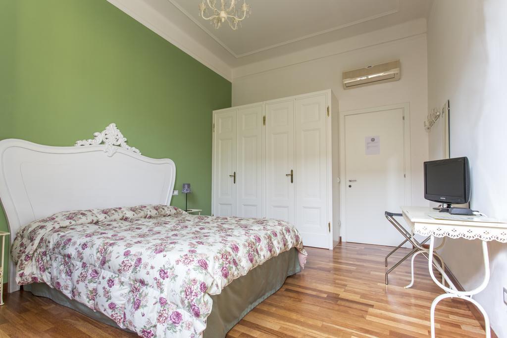 לינה וארוחת בוקר בולוניה Casa Ilaria מראה חיצוני תמונה